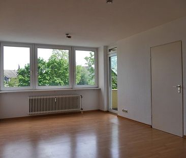 ﻿Schöne 2-Zimmer-Wohnung mit Balkon in Maintal-Bischofsheim zu vermieten - Foto 2