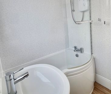 4 Bed End Terrace, Mackie Road, BS34 - Photo 4