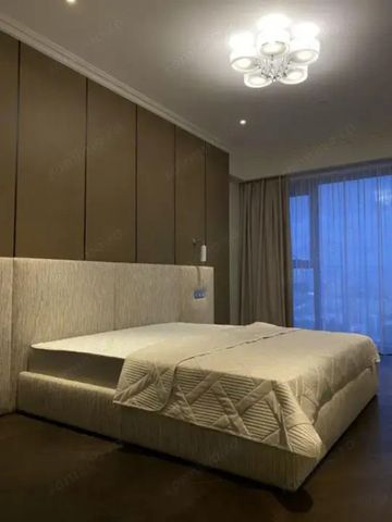 Apartament cu 3 camere in zona Tei - Photo 3