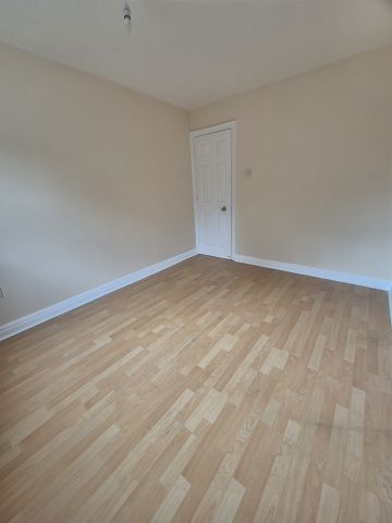 2 Bed Flat, Melville Court, SE8 - Photo 5