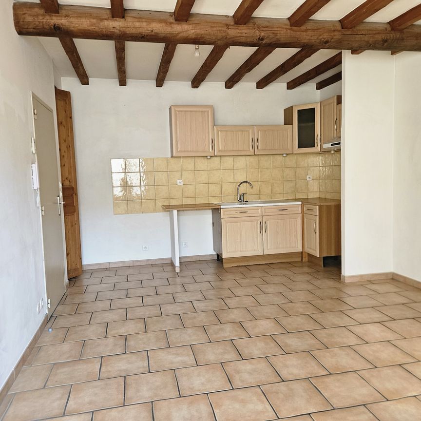 Location Appartement 2 pièces 45m² ARLES 13200 - Photo 1