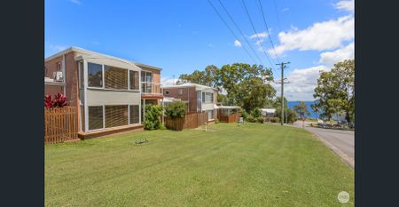 Modern and Quiet! - Photo 4