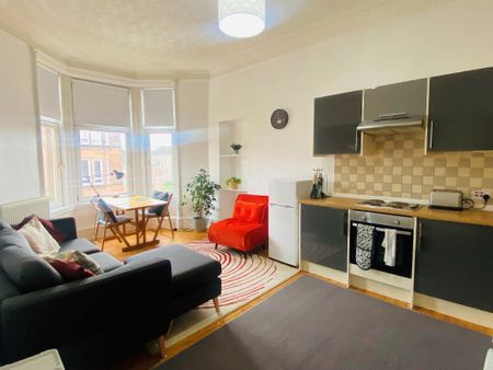 Alexandra Parade, 2/3, Glasgow, Dennistoun, G31 3BS - Photo 2