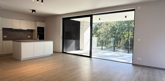 Appartement te huur in Genk voor € 1.450 met 2 slaapkamers - foto 2