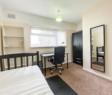 5 bedroom terraced house to rent - Photo 6