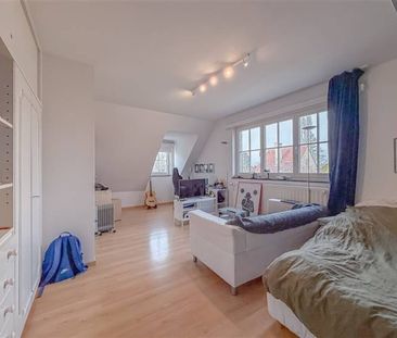 Tout savoir sur cette maison à Waterloo, à Waterloo - Photo 2