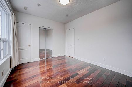 For Lease - 641A Dupont Street, Toronto, Ontario - Photo 2