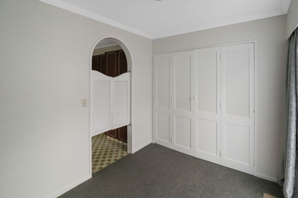 Central Hutt - Photo 1