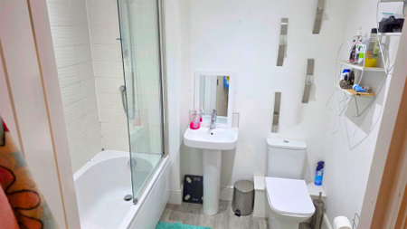 16 Lovett Place, Gobowen, SY11 3QS - Photo 5