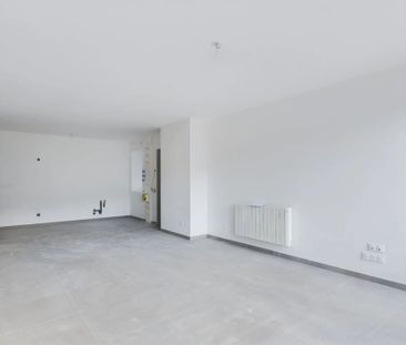 Location Appartement 3 pièces 75 m2 à Saint-Chamond - Photo 5