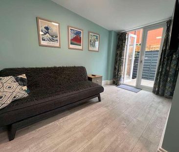 Holland Road Felixstowe, IP11 - Photo 2