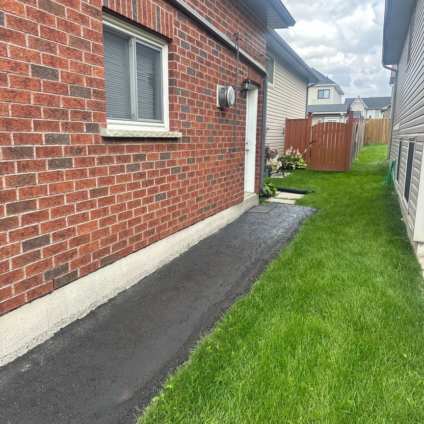 For Lease - 337 ORVIS Crescent, Shelburne, Ontario - Photo 1