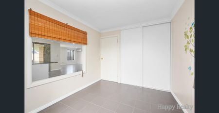 Easy-Care 4-Bedroom Family Home in Prime Canning Vale Location - Photo 5