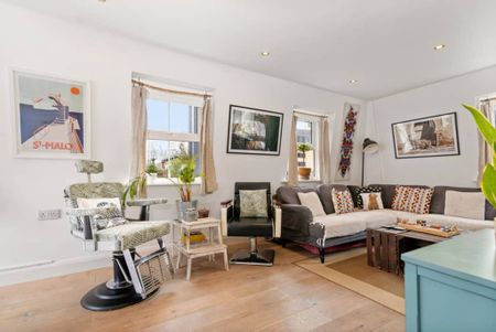 Flat 4, Nook Apartments, 29 Scarborough Street, London, E18DR, UK, London - Photo 4