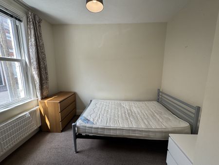 Farrar Street, Lawrence Street - P1349 - Photo 3