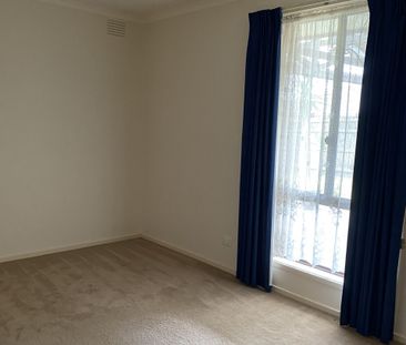 2 Bedroom Home and the Perfect Study - Photo 4