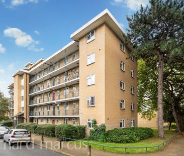 Weydown Close - Photo 6