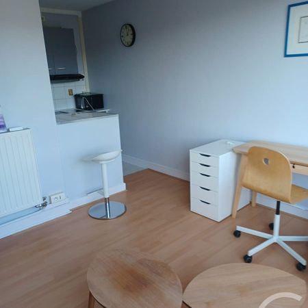 Location Appartement 1 pièce 21m² CHAMALIERES 63400 - Photo 4