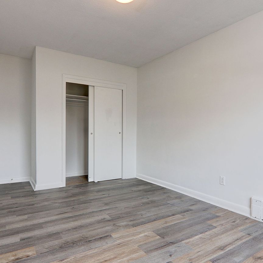 For Lease - 8 Hanson Road Unit# 2(Upper, Toronto, Ontario - Photo 1