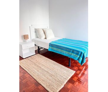 Rua Dom Aleixo Corte-Real, Lisbon, Lisbon 1800-166 - Photo 1