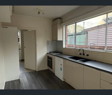 98 Queen Street, Reservoir, Vic 3073 - Photo 1