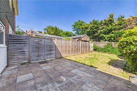 Donegal Close, Caversham, Reading, Berkshire, RG4 - Photo 5