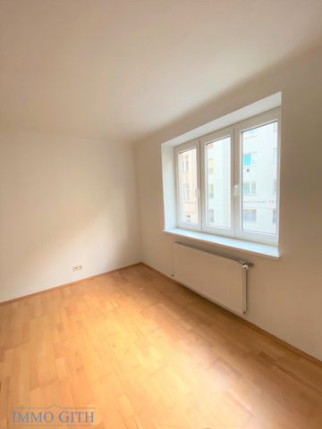 SEHR GEPFLEGTE 2,5-ZIMMER WOHNUNG MIT LIFT + SUPER INFRASTRUKTUR ZU MIETEN! - Photo 3