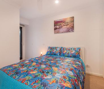 A 3 Bedroom, 3 Bathroom apartment right by Mountain Gate Shopping C... - Photo 6