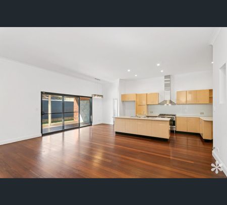 28 Grantham Street, Wembley, WA 6014 - Photo 2
