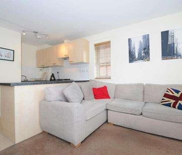 Chesham, Buckinghamshire, HP5 - Photo 2