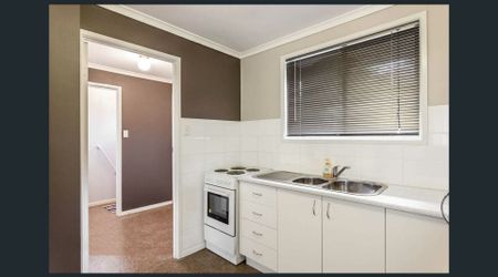 2/66 Mcdougall St Street, WILSONTON - Photo 4