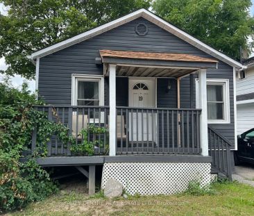 Detached Home For Lease | W9248183 - Photo 4