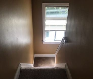 For Lease - 159 Avondale Avenue, Toronto, Ontario - Photo 4