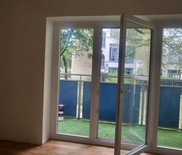 FREE ROOM! ALEXANDERPLATZ mit Balcony - Foto 6