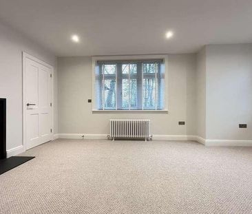 Oakley, Basingstoke, Hants, RG23 - Photo 2