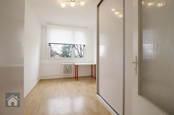 Byt k pronájmu 2+kk, Praha 8, po rekonstrukci, 45m2 - Фото 1