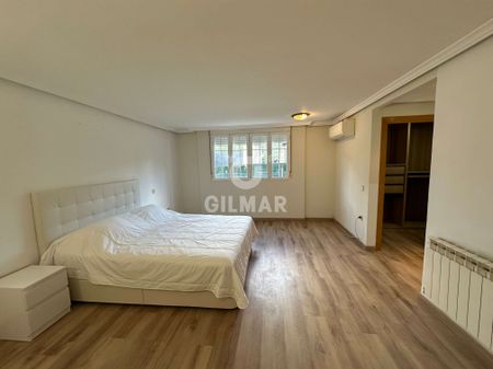 Chalet Independiente en alquiler en Boadilla del Monte – Madrid - Photo 3