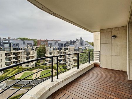 Parc Brugmman : Beautiful 3 bedroom apartment + terrace - Photo 3