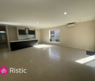 “4 bedroom in Mernda Village” - Photo 1
