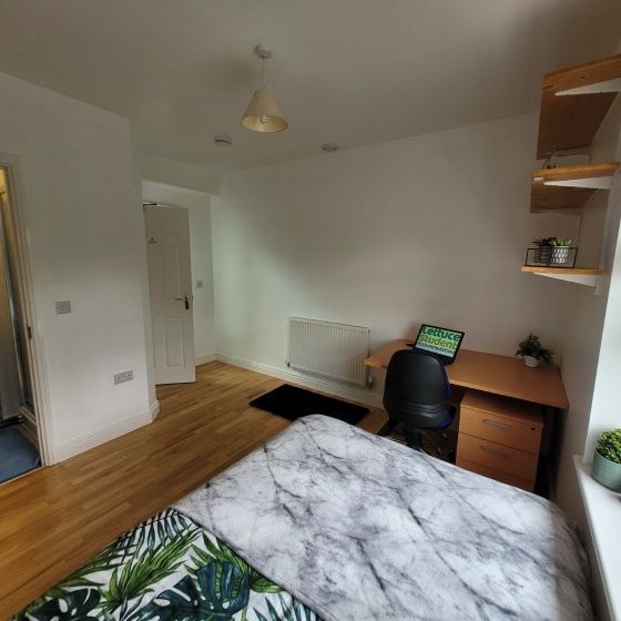 6 En-suite Rooms Available, 11 Bedroom House, Willowbank Mews – Student Accommodation Coventry - Photo 1