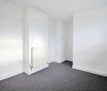 3 Bedroom House to let - Photo 3