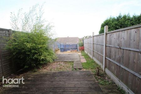 2 bedroom terraced house to rent - Photo 5