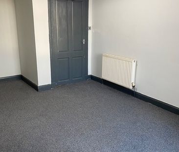 2 Bed Flat, Springhill Gardens, G41 - Photo 6