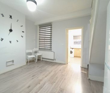 4 Bed Terraced House, Rosebery Avenue, N17 - Photo 3