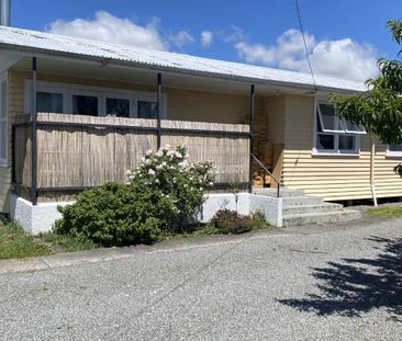 3 Bedroom Home in Redwoodtown - Photo 4