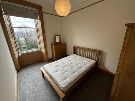 2 bedroom ground floor flat to rent - Photo 5