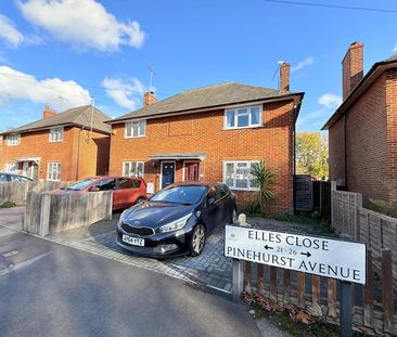 Elles Close, Farnborough, Hampshire, GU14 - Photo 2