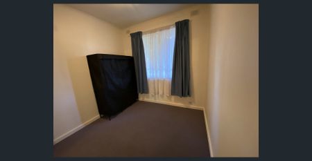 3 Bedroom Family Home - Photo 3