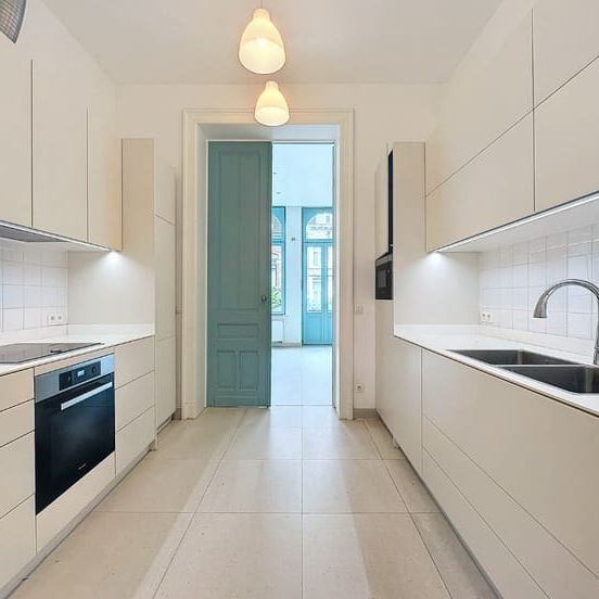 Appartement te huur - Photo 1