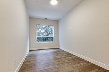 For Lease - 1696 FIDDLEHEAD Place Unit# 108, London North, Ontario - Photo 3